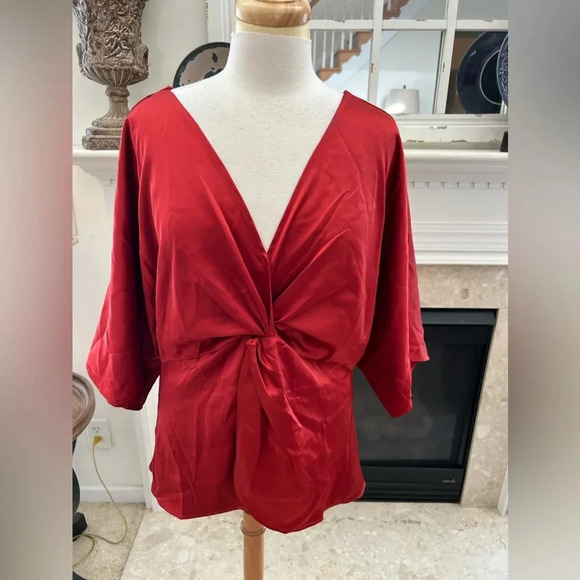 NWT Pleione Red Satin Top - Picture 2 of 10